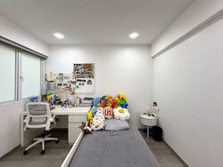 Blk 331 Yishun Rivergreen (Yishun), HDB 5 Rooms #581945401